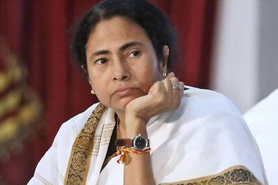Kolkata: Mamata Banerjee inaugurates mobile vans to provide free legal service