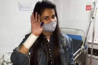 BJP MP Kaushal Kishore's Daughter-in-Law Slits Her Hand, Alleges Ill-Treatment by Husband, His Family