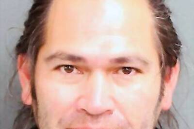 Former Baseball Player Johnny Damon Faces Resisting Charge