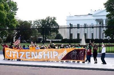 Dems Consider New Immigration Plan For Domestic Policy Bill