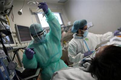 Haryana Govt Can't be Harsh Like Kejriwal, Won't Deny Treatment to Outsiders: Anil Vij