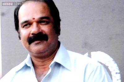 Not doing 'Baasha' sequel, says Suresh Krissna