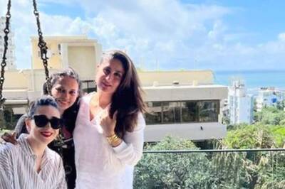 Kareena Kapoor Khan Enjoys Maharashtrian Meal With Sister Karisma Kapoor, Slips Into a 'Food Coma'