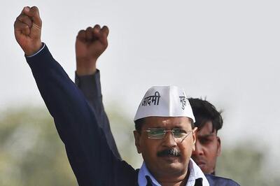 Arvind Kejriwal apologises for calling policemen 'thulla'