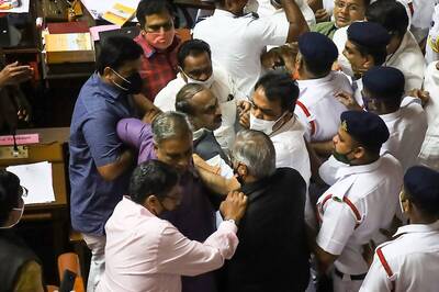 High Drama in Karnataka Assembly as Congressmen Forcefully Remove Deputy Chairman From Seat