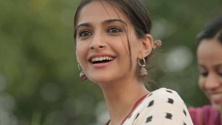 Bipasha Basu, Sonam Kapoor bring the curtains down at IIJW