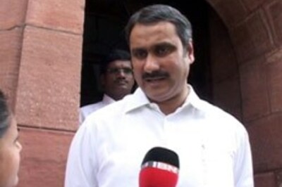 HC orders Ramadoss: Sign all 700 AIIMS degrees now