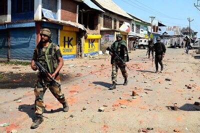 Massive Operation in Kashmir Leaves 3 Jawans, 12 Militants Dead; Police Say 'Avenged Umar Fayaz Killing'