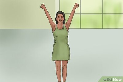How to Do Basic Cheerleading