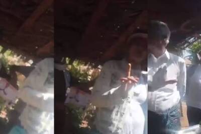 Karnataka Elections: Voter In Gubbi Constituency Refuses MLA SR Srinivas' Gift