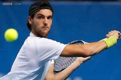 Sousa upsets Tursunov in St. Petersburg Open