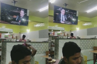 Bengaluru Eatery Playing Elon Musk's Interview on TV Shows The City is Built Different