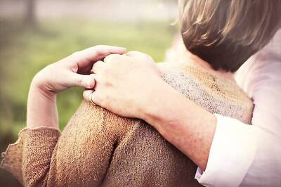 More fertile women 'better at guarding their mate from potential adultery'