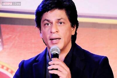 Shah Rukh Khan keen to promote Bengali films