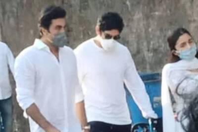 Ranbir Kapoor Immerses Rishi Kapoor's Ashes in Banganga; Alia Bhatt, Ayan Mukerji In Attendance