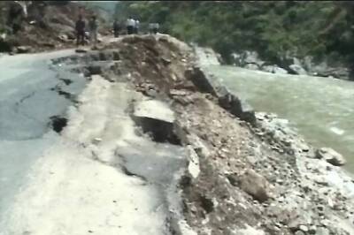 Almora: Roads cave in, get washed away after fresh landslide