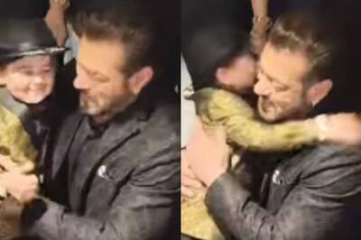 Salman Khan meets Abdu Rozik, sings ‘Ek Ladki Ko Dekha Toh Aisa Laga’; Watch