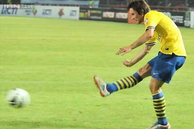 Czechs to miss Rosicky in final WCup qualifying