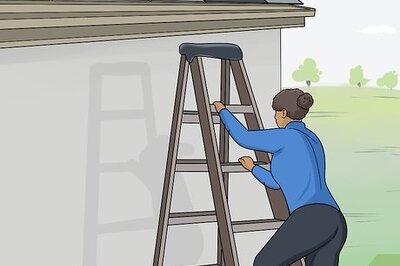 How to Unblock a Gutter Downspout