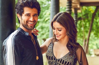 Ananya Panday Leaves Vijay Deverakonda Blushing As She Calls Him 'Bujji Kanna' at Liger Event; Watch