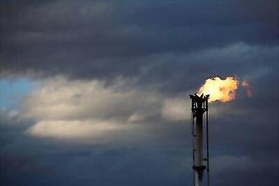 Oil Prices Continue To Slide As U.S. Data Feeds Fuel Demand Worry