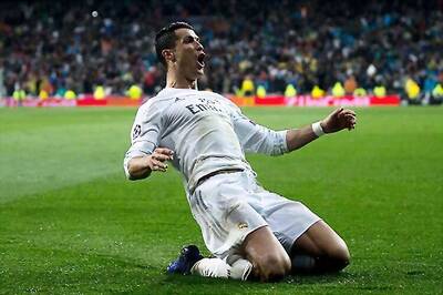 Champions League: Ronaldo Hits Back at Critics Through a Hat-trick Against Wolves