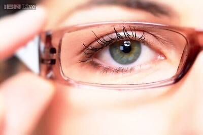 Cataract Cure: Scientists grow lenses from stem cells