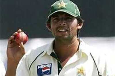 Pak pacer Asif was carrying hashish, may be deported
