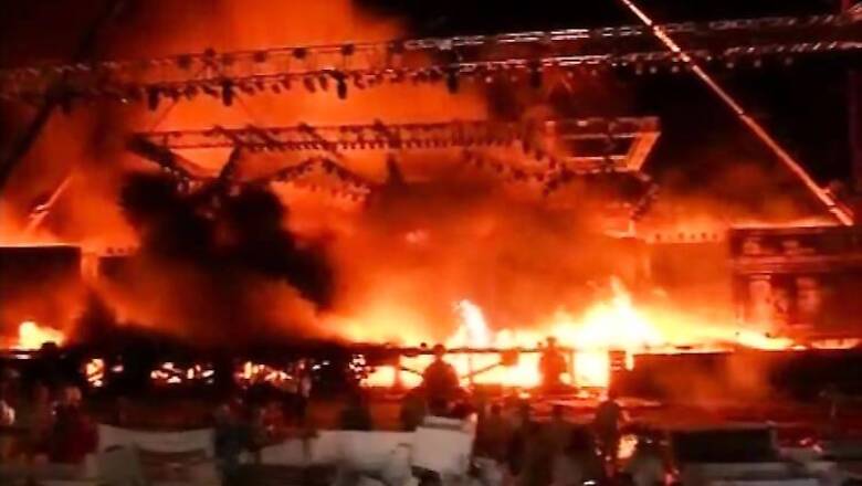 'Make in India' stage catches fire in Mumbai, CM orders probe