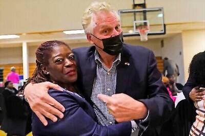 Trump Plans Last Minutes Tele-rally For Virginia's Youngkin