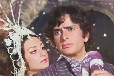 Saira Banu Remembers Shashi Kapoor On His Birth Anniversary