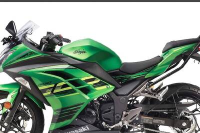 2023 Kawasaki Ninja 300 Launch in India: Priced at Rs 3.43 Lakh, Gets New Colors
