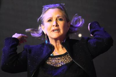 Carrie Fisher's Autopsy Report Shows Traces of Cocaine, Heroin In Her System