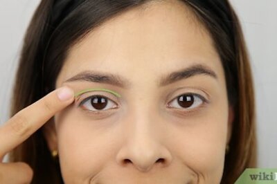 How to Blend Eyeshadow