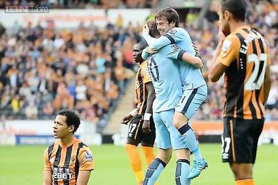 Edin Dzeko nets double as Manchester City beat Hull 4-2 in EPL