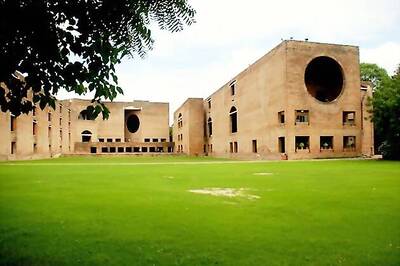 IIMB makes debut in FT Global MBA Ranking 2014; IIMA, ISB slip