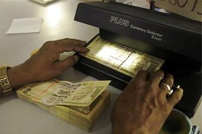 Rupee gains as risk assets stabilise