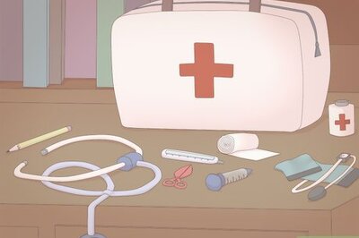 How to Play Doctors (Kids)