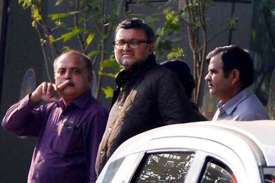 Blow for Karti, SC Refuses Interim Protection from Arrest by ED