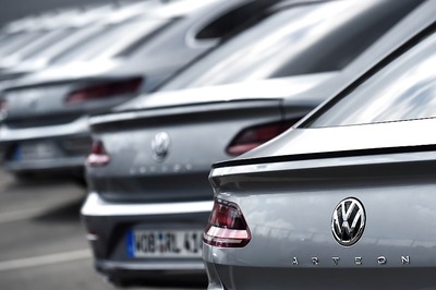 Volkswagen to Convert Three Factories to Build Electric Cars