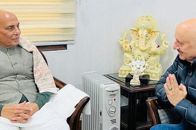 Anupam Kher Meets Rajnath Singh, Thanks Defence Minister For 'Warmth and Hospitality' | Photos