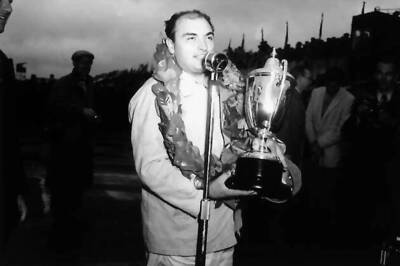 First Ferrari winner Gonzalez dies at 90