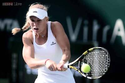 Caroline Wozniacki advances in Montreal