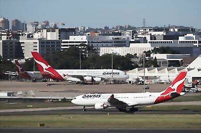 Qantas Cutting Up To 2,500 Jobs As It Outsources Ground Handling In Australia