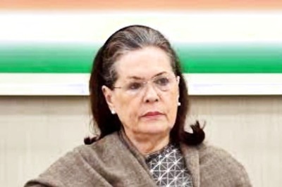 Before Sidhu Elevation, Sonia Gandhi Dialled Punjab MPs Upset Over Not Given 'Preference' in Cong