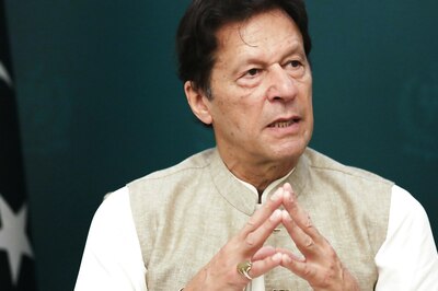 Pakistan Opposition Rallies to Press Prime Minister Imran Khan to Resign in 24 Hours