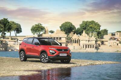 Auto Expo 2020: Tata Harrier BS-VI Launched With Automatic Transmission at Rs 13.69 Lakh in India