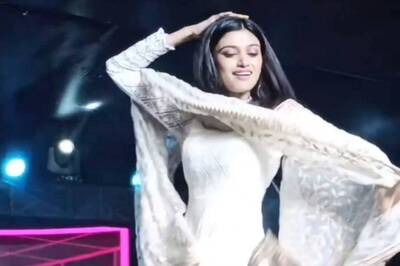 Bigg Boss Tamil Talks About Importance Of Sex Education