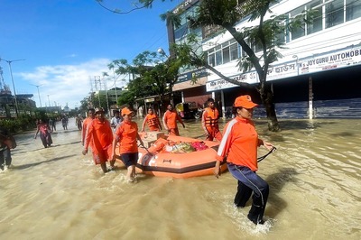 Poisonous Snakes & Waters: NDRF Personnel Risking Own Lives in Cachar, Says Senior Official as Floods Batter Assam