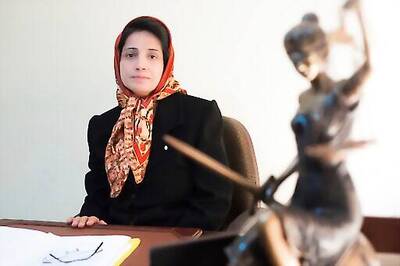 Jailed Iranian Rights Lawyer Hospitalised Amid Hunger Strike Seeking Release of Political Prisoners